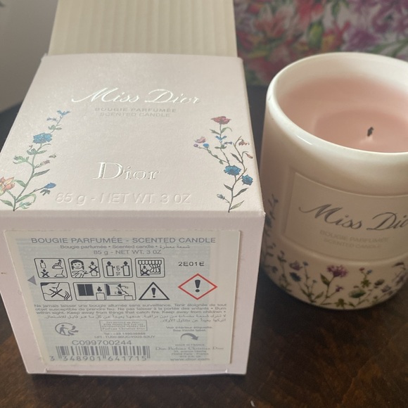 Dior Limited Edition Gift Set - Picture 10 of 10